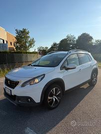 Peugeot 2008 BlueHDi 100 GT Line