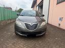 lancia-ypsilon-1-2-69-cv-5-porte-neopatentati-unic