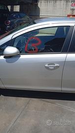 OPEL CORSA 2010 PORTA ANTERIORE SX