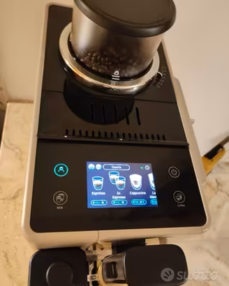 De Longhi Rivelia
