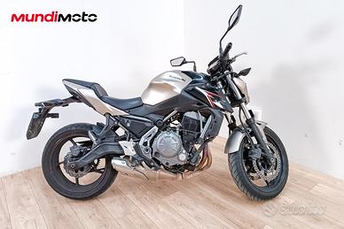 KAWASAKI Z 650 ABS - 2017 Passaggio incluso