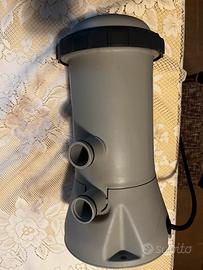 Pompa filtraggio per la piscina