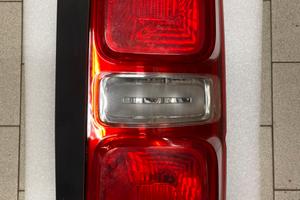 Fanale Posteriore DX Jumpy Expert Vivaro Scudo