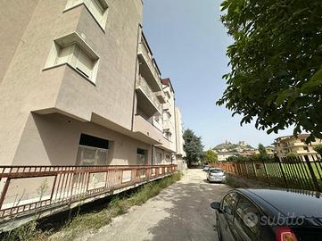 2 LOCALI A MONTESARCHIO