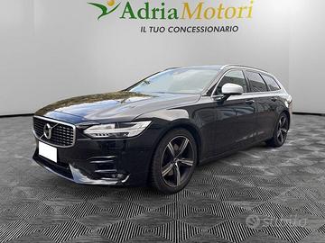 Volvo V90 D4 R-design