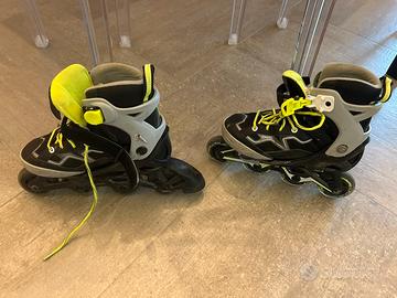 Roller regolabili da 32 a 35 omaggio protezioni