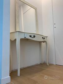 console con specchio
