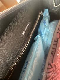 Borsa Armani Exchange