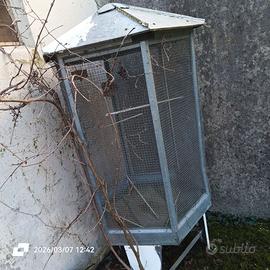 Voliera per uccelli -papagalli-furetti