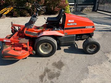 T49 - Tagliaerba 4x4 kubota f3560
