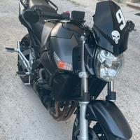 Suzuki gsr 600