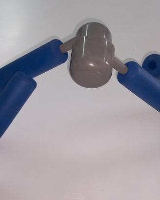 attrezzo per gambe e braccia