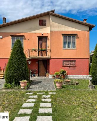 Casa singola con ampio giardino a Legnago
