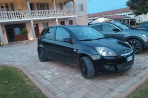  auto Ford Fiesta 