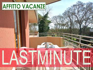 NUOVO e vicino al mare, CLIMA. Ampio terrazzo