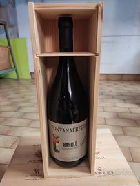 Bottiglie vino da affinamento. 