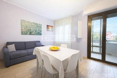 LUMINOSO TRILOCALE PIANO ALTO