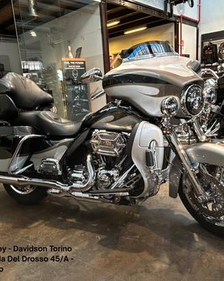 Harley-Davidson FLHTCUSE CVO Ultra Classic Electra