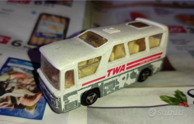 Modellino vintage bus Minibus TWA Majorette 1/87