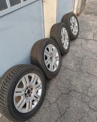treno di gomme 195/60/15 88T 