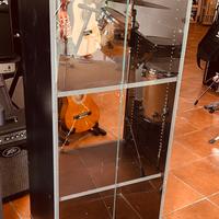 Mobile per Hifi con Sportelli in Vetro e con Ruote