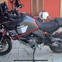 Ducati Desert X rr22 2024