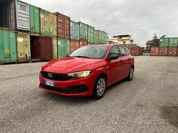 Fiat Tipo 1.0 5 porte UNIPRO
