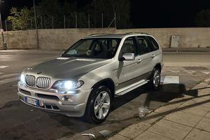 X5 e53
