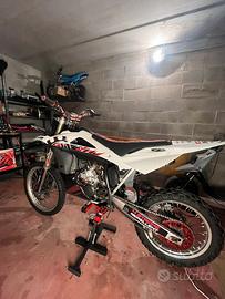 HUSQVARNA Wr 125 TARGATA