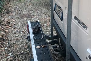 Portamoto Edicar e attacchi telaio Al Ko