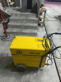 Saldatrice CEA ARC 253 - COME NUOVA