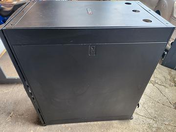 Armadio rack server APC 19" 24 unità doppia porta