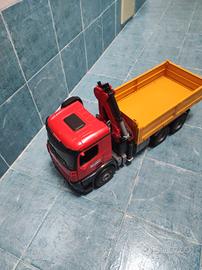 Camion bruder Mercedes Arocs