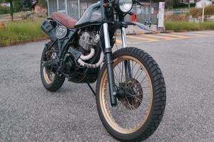 Suzuki dr 600
