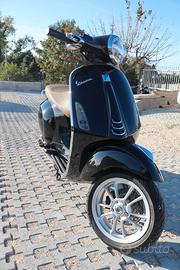 Vespa primavera 125