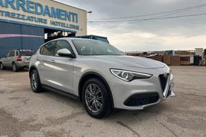 Alfa Romeo Stelvio 2.2 Turbodiesel 160 CV AT8 RWD 