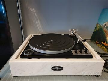 Garrard Zero su base in marmo