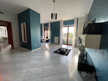 5,5 vani + vano sul terrazzo + grande box+arredato