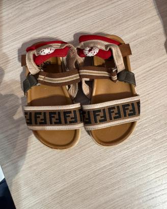 Sandalo fendi originale bambina