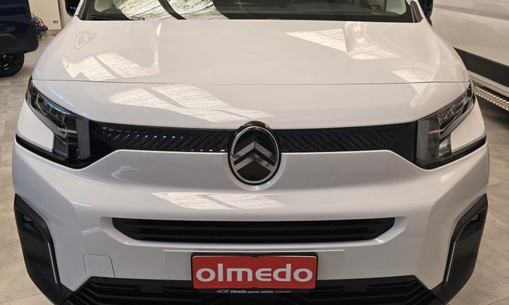 Citroen Berlingo Long trasporto carrozzina