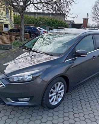 FORD Focus 1.5 TDC SW UNICO PROPRIETARIO TITANIU