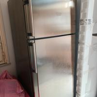 Frigorifero e freezer Ariston Hotpoint grigio