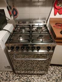 piano cottura e forno