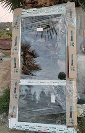 portoncino in PVC e vetrocamera 