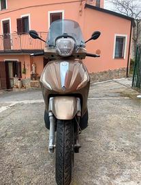 Piaggio Beverly 300ie 2011