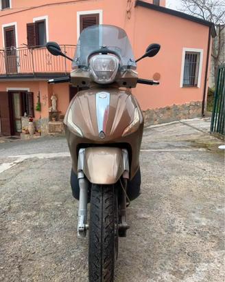 Piaggio Beverly 300ie 2011