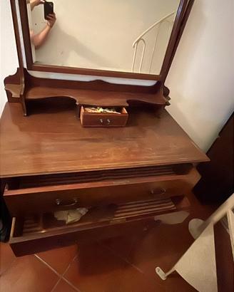 Mobile antiquariato