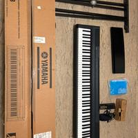 Yamaha P-105B Digital Piano - Set Completo