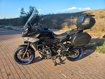 Splendida Yamaha Tracer 900