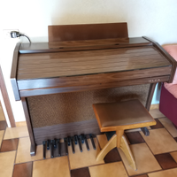 Organo in noce con sgabello